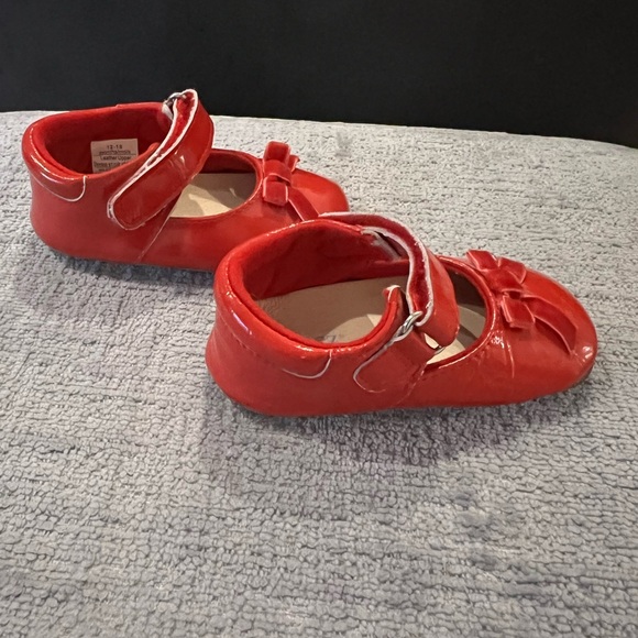 Robeez Baby Red Bow Leather Mary Jane size 12-18 month (like new condition!) - Picture 2 of 4